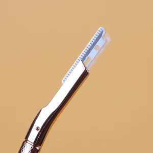 Precision Pink Eyebrow Trimmer for Flawless Grooming Experience