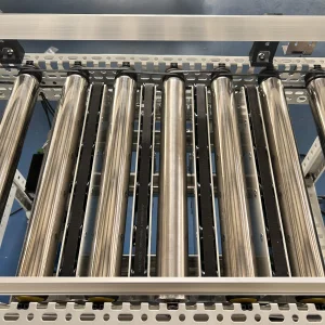 Flexible Roller Conveyor System for Parcel and Carton Movement in E-commerce Fulfillment Centers