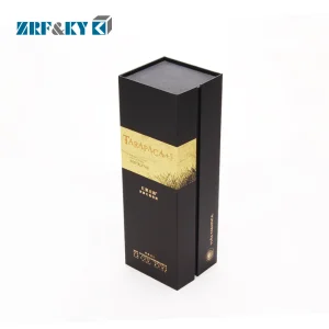 Golden Foil Glass Wine Packaging