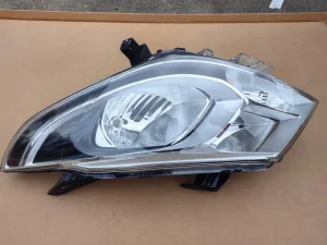 Para-choque frontal estético superior e resistente com lâmpada de neblina LED