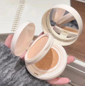 Gege Bear Two-Layer Liquid Foundation 2-in-1 Cushion Pressed Powder Essence Moisturizing Base Face Concealer BB CC Creams
