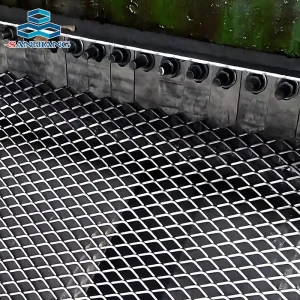 Heavy Load Bearing Expanded Metal Walkway Pedal Mesh for Steel Flooring