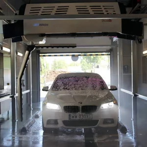 Touchless Car Wash Machine with Automatic Windshield Cleaning - Ideal for Taxi Stands