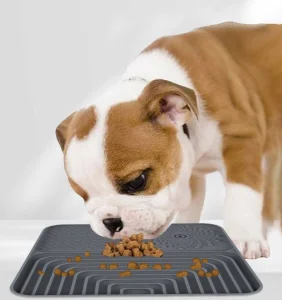 Food Grade Silicone Pet Dog Slow Feeder Mat with Suction Cups Base