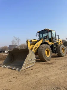 Model L955f Linggong Brand Wheel Loader for Heavy-Duty Tasks