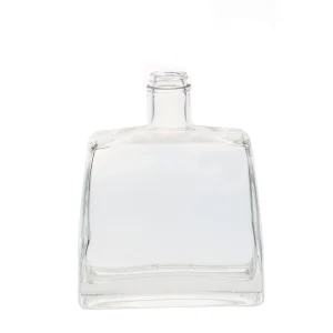 Wholesale 700ml Clear Flat Square Shape Liquor Bottle