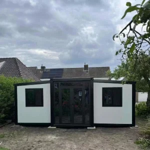 Cheap Prefabricated 20FT Double Wing Houses 2/3 Bedroom Prefab Building Expandable Container House