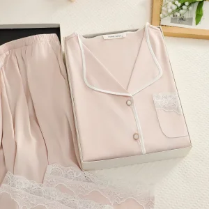 Conjunto de pijama de seda helada con encaje