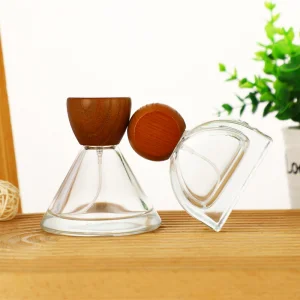 Hot-Selling New Luxury Perfume Glass Bottle 30ml 50ml Round Pump Spray Sealed Screen-Printed Customizable Empty Bottle