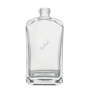 China 500 ml square shappe clear liquor glass whisky bottle  Manufacturer, Supplier