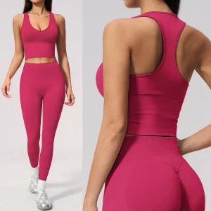 Camiseta Cropped V Neck