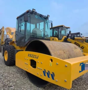 Ultra Compact Used Tandem Roller for Sidewalk and Pedestrian Path Paving