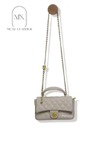 Nueva llegada de bolso de cuero de alta calidad, moda caliente, bolso mensajero simple, bolso de hombro casual pequeño con patrón de costura, bolso de mano para damas