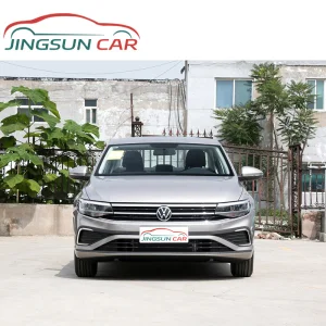 Bora High Performance Front Front Drive 4-Door 5-Seater Sedan 5-Speed Manual Compact Car Used Sedan