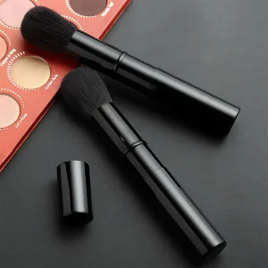 Brocha de maquillaje cosmético retráctil