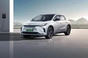 Manufacture Supply GAC Toyoa Bozhi 4X Bz4X 2024 615km 560km 160km/H Air PRO Max 4WD Max Auto SUV Price Electric EV Used Car