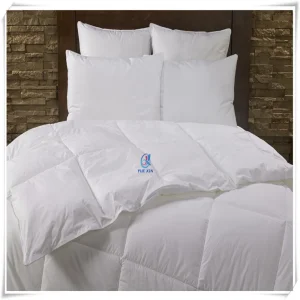 Microfiber Down Alternative Winter Comforter Insert