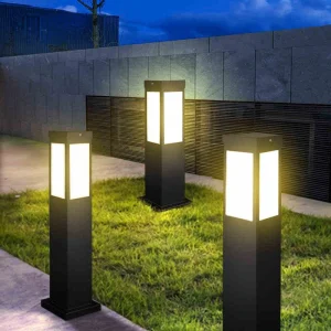 Boston Modern Solar Bollard
