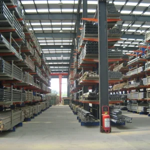Unidad de estantería cantilever ajustable