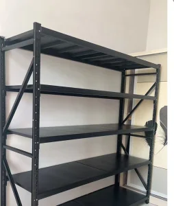 Estantería metálica ajustable con pernos