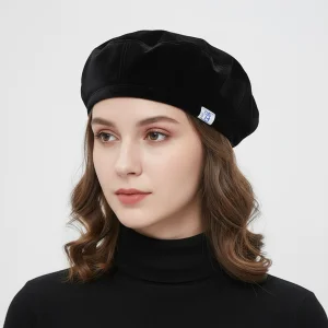 Custom Logo Black Velvet Beret Women Slouchy Soft Beret Cap for All Season Daily Use Elegant French Style Hat Luxury Pure Color