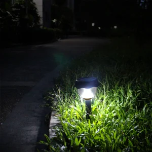 Modern Solar LED Lawn Garden Lamp with ABS Material Auto Turns on in Darkness