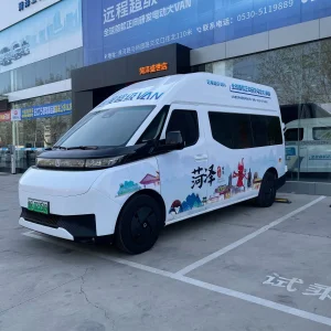 Geely Super Van Luxury