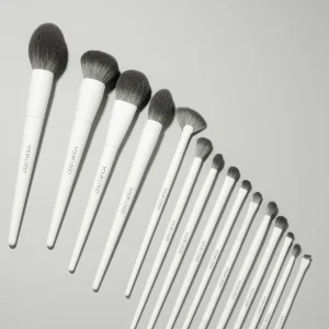 YM High Quality Custom 15-Piece Wood Handle Makeup Brush Set
