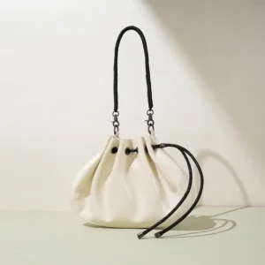 China Premium Pleated Handbag