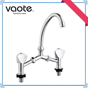 Economic Brass Bridge Double Handle Kitchen Mixer Faucet (VT60106)