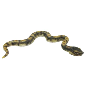 China Lifelike Resin Snake Statue