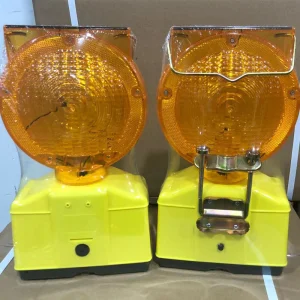 Intelligent Construction LED Solar Barricade Traffic Safety Warning Light