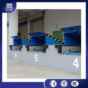 High Quality Electric Hydraulic Dock Leveler Lift Table Warehouse Forklift Container Loading Ramp for Logistics Center or Workshop
