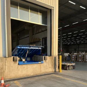 High-Performance Hydraulic Loading Dock Leveler for Freight Terminals