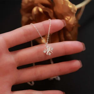 S999 Sterling Silver Four Leaf Clover