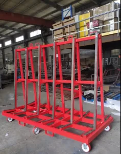 Heavy-Duty Glass Storage for Secure and Organized Warehouse Use