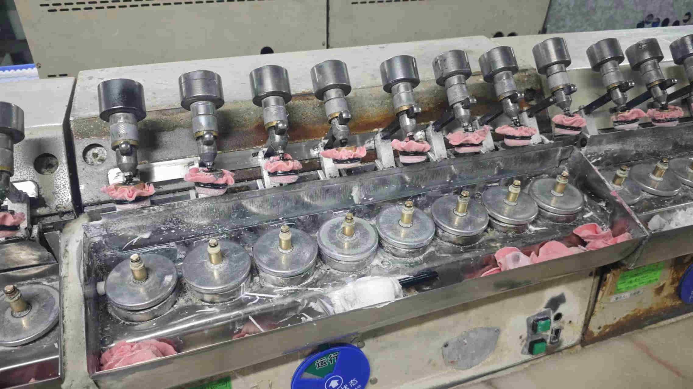 Dailylensie polish machine at Dongguan contact lens factory