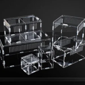 Transparent Acrylic Reptile Enclosure