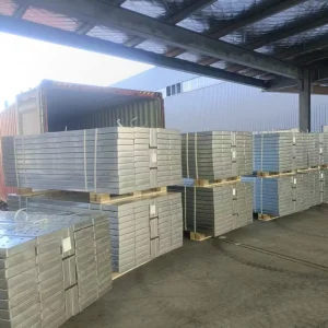 Quick Dismantle Kwikstage Scaffolding System Allows Rapid Disassembly and Reassembly for Moving Between Work Areas