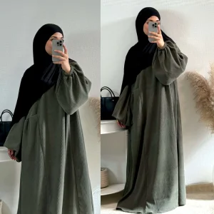 OEM 2026 Novo Estilo de Roupa Islâmica: Abaya com Manga Puff, Abaya Feminina de Corduroy, Roupa Diária, Vestido Muçulmano Feminino Plus Size