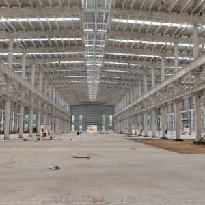 Pre-Manufactured Metal Warehouse Construction