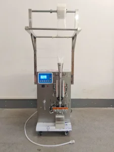 Y-200 High Precision Liquid Packaging Machine, Automatic Piston Filler for Olive Oil and Juice