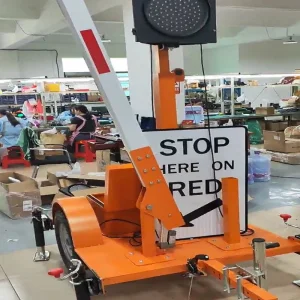 Solar Energy Traffic Control System Automatic Temporary Obstruction Traffic Lights Trailer