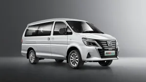 China Dongfeng M5 Electric MPV