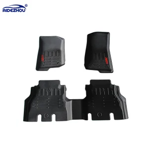 Adaptando alfombrillas de piso de coche TPV Jeep Wrangler
