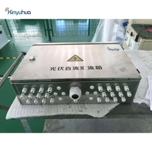 شهادة CE IEC صندوق تجميع الطاقة الشمسية DC 1000V 1500V مثبت على الحائط 8 في 1 خارج 2 سلاسل صندوق تقاطع الطاقة الشمسية