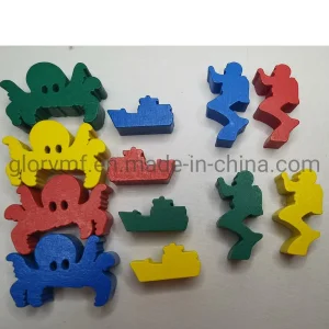 Educational Game Animal Shape Piece Playing and Small Wood Pieces