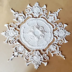 Wholesale Polyurethane Carved Ornament