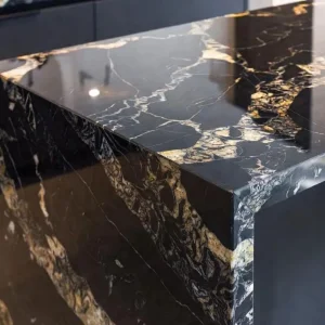 Bancada de Cozinha em Mármore Nero Marquina