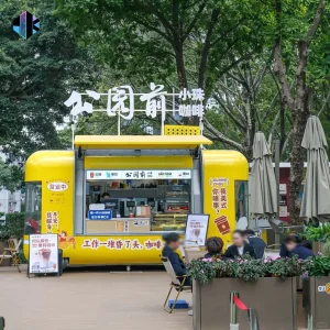 Customized Camping Fully Equipped with a Kitchen, for Barbecuing Food, Trailer